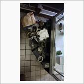 立石バーガーの裏手を見てしま ...