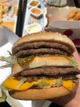 夜マック・倍マックのビッグマックとゴディバコラボ品について