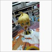 フィギュアを修理！