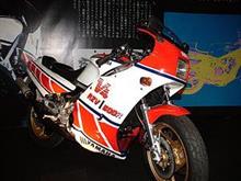 実は遅い、ＲＺＶ５００Ｒ