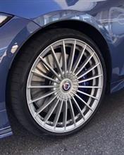 試乗のB3でポルシェセンター乱入