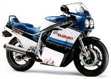 油冷エンジンSACS（Suzuki Advanced Cooling System）