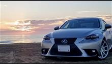「独特なデザイン &#215; 車としての王道」