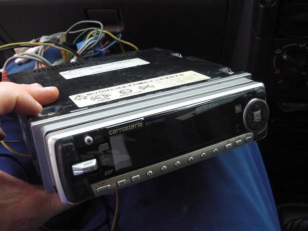 20年前のオーディオを復活。カロッツェリア製MEH-P9000CD