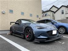 良くも悪くもマツダらしいこだわりを感じる華奢な車