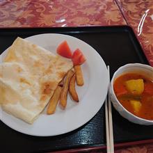 久しぶりにナンを食す・・・の巻