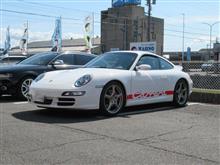 ダスト対策..ポルシェ997　カレラS　ブレーキパッド交換　クランツ製ジガ 