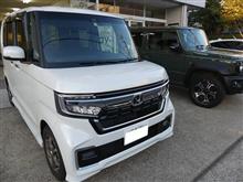 ホンダ　N-BOXにソニックデザインの取り付けです。