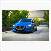 日産セントラを見ているとサニ ...