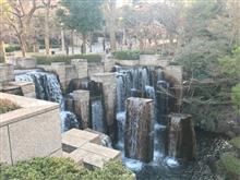 人混みを避けて公園でまったり