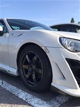 日常使いもそこそこOKなスポーツカー