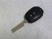 お疲れ様です🤗  婆さん( おふくろ )の車のリモコンが使えない❗️