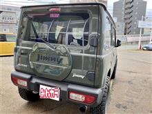 ＪＢ６４ 背面タイヤレスカバー取付け！