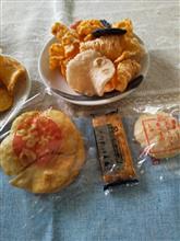 お煎餅で一休み〜