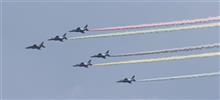 ブルーインパルス本番フライト　東京2020オリンピック