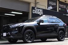 楽しさ満載のRAV4 Adventure “OFFROAD package”に快適音楽も満載！