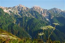 雄大な景色　唐松岳登山　前編