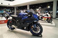 YZF-R7