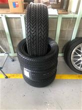 タイヤ性能の向上が旧車の乗り味にもたらす影響 タイヤ性能の向上が旧車の乗り味にもたらす影響