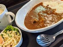 暦は着々と進み、 スキー指導者検定の申し込みが始まる。 牛すじカレーで胃もたれ中のメモ。 暦は着々と進み、 スキー指導者検定の申し込みが始まる。 牛すじカレーで胃もたれ中のメモ。