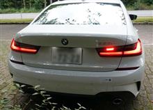 330e アクティブハイブリッド３の車検代車－４