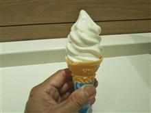 マックで、ソフトクリーム100円のみ・・・