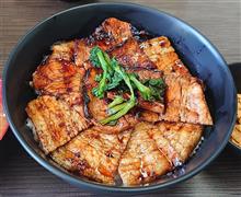 皇居東御苑からの神保町ランチ