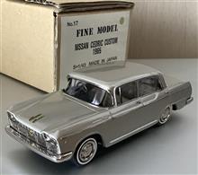 レアな1/43アンチモニー製のセドリックカスタム(1965)です♪ レアな1/43アンチモニー製のセドリックカスタム(1965)です♪