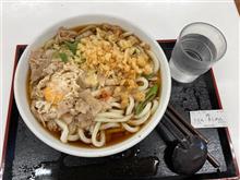 腹ペコうどんは多機能はしご。