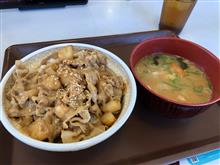 本日のお昼ごはん
