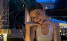 謎の歌姫　EYWA　たぶんロシア人