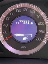 約一ヶ月ぶりにXC 70乗りましたが....