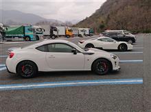 スーパーカーを所有したがために負わなくてはならない苦労だって、‥(^。^)y-.。o○。 スーパーカーを所有したがために負わなくてはならない苦労だって、‥(^。^)y-.。o○。