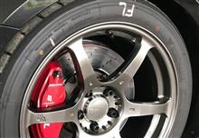 ☆サーキット走行でタイヤがずれるのを確認！