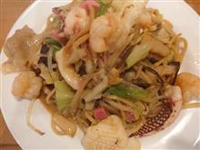 川端で皿うどんランチ　屋台おかもと