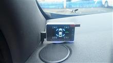 このところ人気のタイヤモニタリングシステム「WEDS TPMS MR LITE」、そしてエンジンを元気にする「DTE パワーコントロール」を装着して、ホットハッチの走りをさらに楽しんじゃいます!!