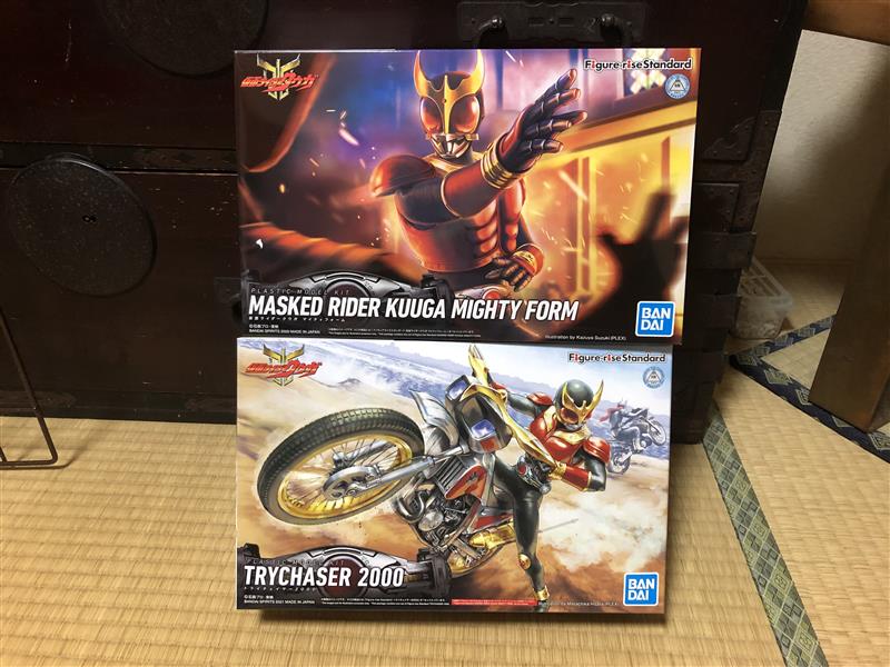 最高級 レトロ TNZ163 当時物 スイムウェア 仮面ライダークウガ 仮面ライダー