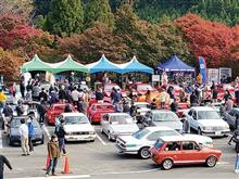 六甲山系から高雄まで紅葉と多彩な車を満喫 六甲山系から高雄まで紅葉と多彩な車を満喫