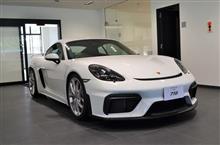 定年ポルシェ、ＧＴ４ＲＳ　カッコイイ～