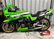 【カワサキ ＺＲＸ１２００Ｓ】 冬ごもり前の準備と気まぐれなモデファイ
