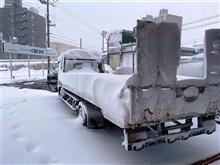 今日の朝イチ かなりの雪が降りました！
