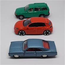 トミカサイズの新旧オペルミニカー