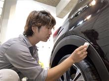 愛車の樹脂パーツ色褪せてませんか？