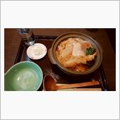 お昼は鍋焼きうどん･････♪