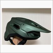 マウンテンバイク用のヘルメット