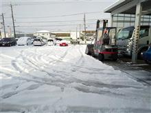 まずは除雪
