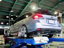 ちょっと前、TEIN FLEX-Z車高調装着時にアライメント調整しましたが、タイヤを交換したので念のためチェック。少しですがやっぱりズレていましたのできっちり調整しました。