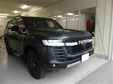 トヨタ　ランドクルーザー300にソニックデザインの取付です。