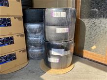 またまたスポーツタイヤが入荷しました！