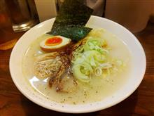 麺屋桔梗で塩ラーメン🍜